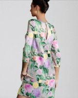 Лот: 4306914. Фото: 2. Летнее платье. Женская одежда