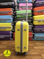 Лот: 15506806. Фото: 2. Ударопрочный желтый чемодан -... Аксессуары