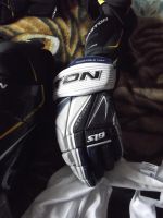 Лот: 4295647. Фото: 2. Хоккейные краги Easton S19. Спортивные товары