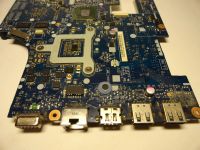 Лот: 11373737. Фото: 2. Материнская плата для ноутбука... Комплектующие