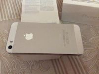 Лот: 7067368. Фото: 3. iPhone 5s silver 16gb. Красноярск