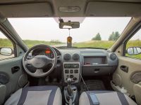 Лот: 3090995. Фото: 5. Renault Logan, декабрь 2005, 1...