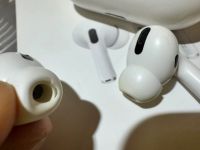Лот: 25740014. Фото: 3. Наушники ориг Airpods Pro один... Бытовая техника