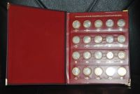 Лот: 3162346. Фото: 2. Альбом с монетами 10 рублей... Монеты