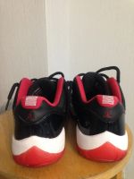 Лот: 15077627. Фото: 3. Jordan XI LOW (11). Одежда, обувь, галантерея