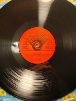 Лот: 25674596. Фото: 5. Алла Пугачева / Веселые Ребята...