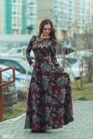 Лот: 7448691. Фото: 2. Вечернее платье. Женская одежда