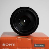 Лот: 20067705. Фото: 3. Объектив Sony E 35mm f/1.8 OSS... Красноярск