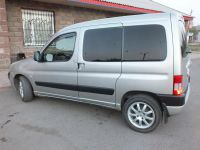 Лот: 4037063. Фото: 3. Peugeot Partner 2007. Красноярск