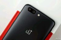 Лот: 13144883. Фото: 4. OnePlus 5T. 8/128