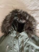 Лот: 16666944. Фото: 2. Пальто "Парка" Bershka. Женская одежда