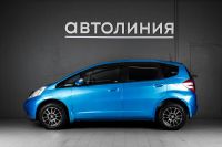 Лот: 21057074. Фото: 3. Honda Fit, II 1.3 CVT (100 л.с... Красноярск