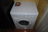 Лот: 2524466. Фото: 2. Стиральная машина Indesit Widl... Крупная бытовая техника