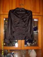 Лот: 3500742. Фото: 2. Атласная блузка черная, мегастильная... Женская одежда