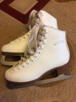 Лот: 8785438. Фото: 2. Коньки фигурные Botas Juliet женские... Спортивные товары