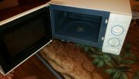 Лот: 7492309. Фото: 2. Микроволновая печь Samsung CE2813NR. Мелкая бытовая техника