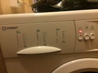 Лот: 9017039. Фото: 3. Стиральная машина Indesit WG1031TP. Бытовая техника