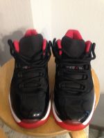 Лот: 15077627. Фото: 4. Jordan XI LOW (11). Красноярск