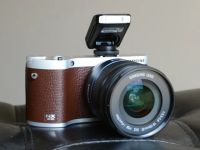 Лот: 4094343. Фото: 2. Samsung NX NX300 - Цифровая камера... Фотокамеры