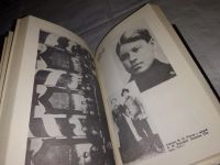 Лот: 11119234. Фото: 10. Смерч, В центре книги - героические...
