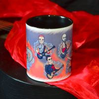 Лот: 16869606. Фото: 2. Кружка "Rammstein" (шаржи). Посуда, кухонная утварь