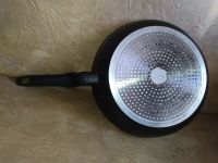 Лот: 6242271. Фото: 3. Сковорода сковородка литая Satoshi... Домашний быт