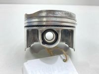 Лот: 24774440. Фото: 5. Поршень Suzuki Swift 2003 1210060840...