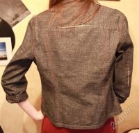 Лот: 236193. Фото: 2. Джинсовый винтажный пиджак. Женская одежда