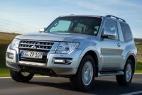 Лот: 13958309. Фото: 5. Mitsubishi Pajero IV 4 2007- Дефлектор...