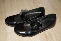 Лот: 7965663. Фото: 2. Туфли школьные лаковые "Юничел... Обувь