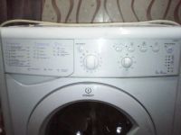 Лот: 10633710. Фото: 2. Стиральная машина Indesit IWSB... Крупная бытовая техника