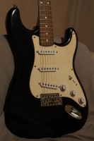 Лот: 6375159. Фото: 2. Squier by Fender Bullet Strat... Музыкальные инструменты