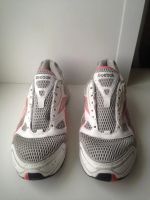 Лот: 8675575. Фото: 2. Кроссовки Reebok р.40. Женская обувь