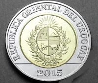 Лот: 8475010. Фото: 2. Уругвай 10 песо 2015 200 лет земельной... Монеты