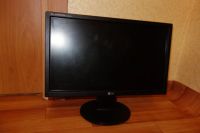 Лот: 4815008. Фото: 2. Монитор ЖК LG W1946SN-BF, 18.5... Мониторы, проекторы