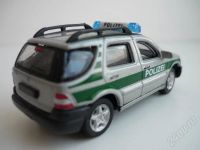 Лот: 196706. Фото: 2. Mercedes-Benz ML320 POLIZEI маштаб... Моделизм