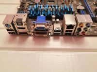 Лот: 15483037. Фото: 2. Asus P8H77-V LGA1155. Комплектующие