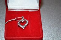 Лот: 1624419. Фото: 2. Подвеска (белое золото и брилиантики... Ювелирные изделия, бижутерия, часы