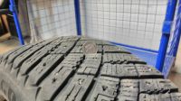 Лот: 12599706. Фото: 2. Зимние шины ultragrip iceartic... Шины, Диски