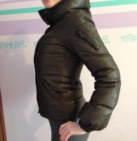 Лот: 6825524. Фото: 3. Пуховик Benetton. Одежда, обувь, галантерея