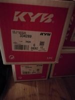Лот: 10769601. Фото: 3. Стойки амортизаторов KYB для toyota... Авто, мото, водный транспорт