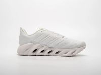 Лот: 24973575. Фото: 3. Кроссовки Adidas Switch FWD. Одежда, обувь, галантерея