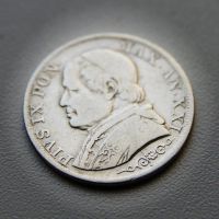 Лот: 21689870. Фото: 3. Серебряная 1 лира 1867 года Папская... Коллекционирование, моделизм