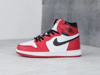 Лот: 17196500. Фото: 2. Кроссовки Nike Air Jordan 1 (8322... Женская обувь