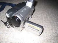 Лот: 42669. Фото: 3. Видеокамера SONY handycam video...