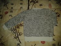 Лот: 4763652. Фото: 2. Свитер для мальчика "Zara" с v-образным... Одежда и аксессуары