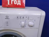 Лот: 16990349. Фото: 4. Стиральная машина indesit wisl... Красноярск