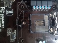 Лот: 19616594. Фото: 2. Gigabyte G1.Sniper Z5. Комплектующие