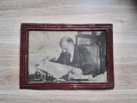 Лот: 10785277. Фото: 2. Портрет "В.И. Ленин читает газету... Живопись, скульптура, фото