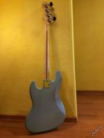 Лот: 5885439. Фото: 3. Бас гитара Fender Jazz bass highway... Музыкальные инструменты и оборудование